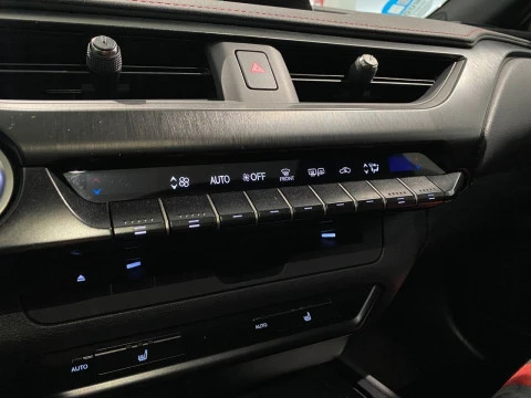 Lexus UX 2.0 250h F Sport