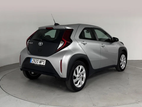Toyota Aygo X Cross 1.0 VVT-I 72CV Play