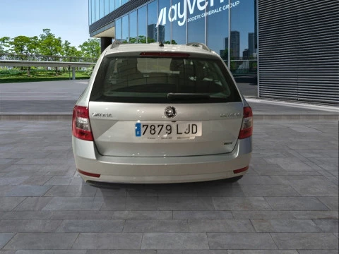 Skoda Octavia Combi 1.5 TGI 96kW(130CV) Ambit. CNG DSG