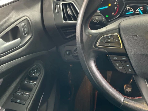 Ford Kuga 1.5 EcoBoost 150 A-S-S 4x2 ST-Line