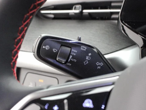 Volkswagen ID. BUZZ BEV 91KWH 250KW GTX LWB AUTO 4MOTION 340 5P 7 Plazas