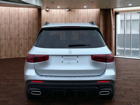 Mercedes-Benz GLB  200 d