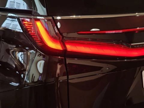 Lexus LM 350h Luxury Light Beige 6 plazas