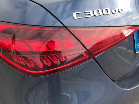 Mercedes-Benz Clase C  300 de