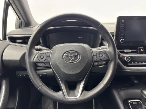 Toyota Corolla 1.8 125H ACTIVE TECH E-CVT