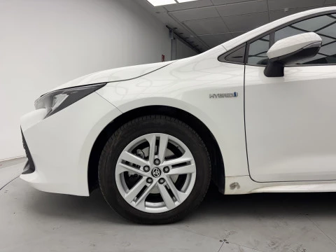 Toyota Corolla 1.8 125H ACTIVE TECH E-CVT