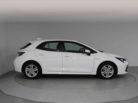 Toyota Corolla 1.8 125H ACTIVE TECH E-CVT
