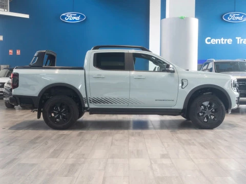 Ford Ranger 2.3 TIVCT PHEV e-AWD D Cab Stormtrak AT