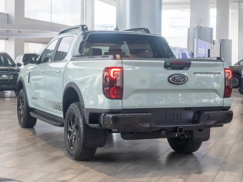 Ford Ranger 2.3 TIVCT PHEV e-AWD D Cab Stormtrak AT