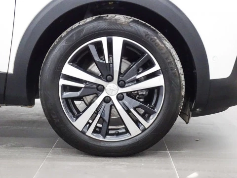 Peugeot 5008 GT-Line 2.0L BlueHDi 110kW (150CV) S&S