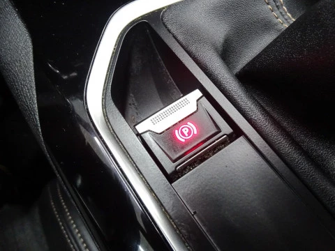 Peugeot 5008 GT-Line 2.0L BlueHDi 110kW (150CV) S&S