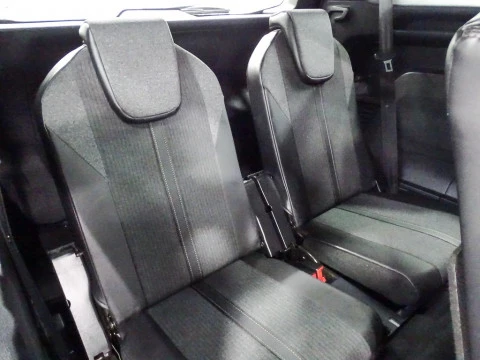 Peugeot 5008 GT-Line 2.0L BlueHDi 110kW (150CV) S&S