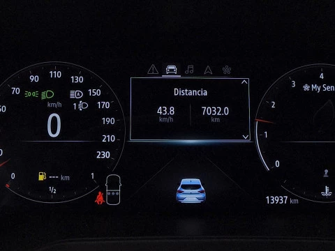 Renault Clio   TCe Techno 67kW