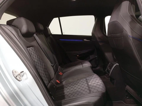 Volkswagen Golf R-Line 2.0 TDI 110 kW (150 CV) DSG