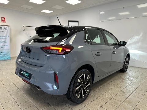 Opel Corsa 1.2T XHLHybrid 81kW GS eDCT