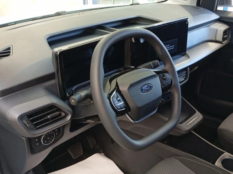 Ford Transit Courier Van BEV 54kWh 100kW Trend Auto