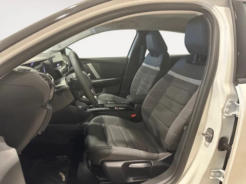 Citroën C4 BlueHDi 130 S&S EAT8 Plus