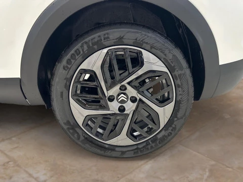 Citroën C4 BlueHDi 130 S&S EAT8 Plus