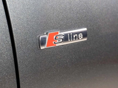 Audi Q3 Black line 35 TFSI 110kW (150CV) S tron