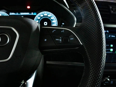 Audi Q3 Black line 35 TFSI 110kW (150CV) S tron