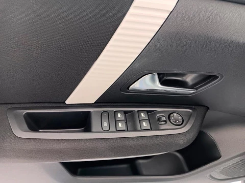 Citroën C4 1.2 HYBRID MHEV 145 EDCS6 BUSINESS EDIT 5P