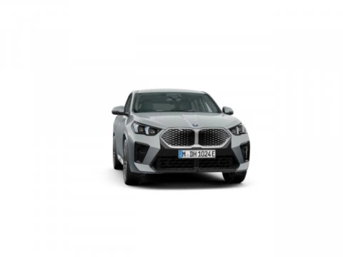 BMW iX2 xDrive30
