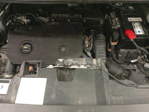 Peugeot Expert furgón Furgón Premium 1.5 BlueHDi 100 Standard (AC)