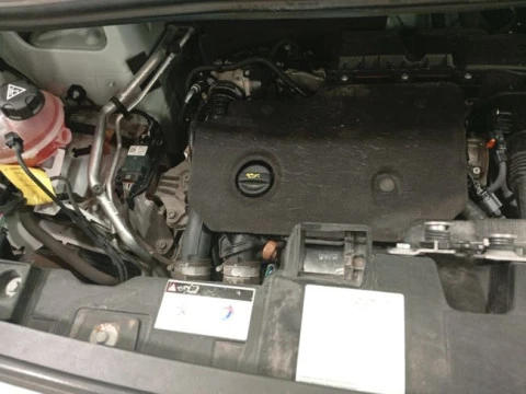 Peugeot Expert furgón Furgón Premium 1.5 BlueHDi 100 Standard (AC)