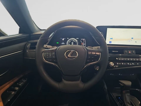 Lexus ES 2.5 300h Premium