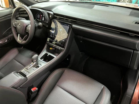 Lexus LBX 1.5 136cv HEV Emotion+