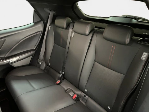 Lexus LBX 1.5 136cv HEV Emotion+