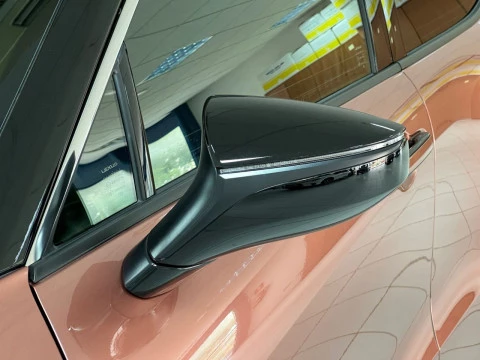 Lexus LBX 1.5 136cv HEV Emotion+