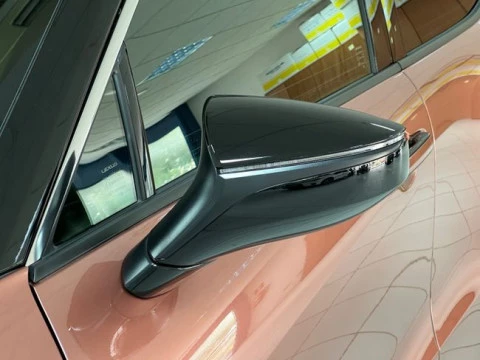 Lexus LBX 1.5 136cv HEV Emotion+