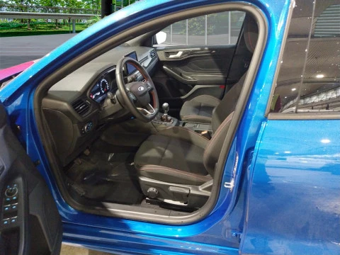 Ford Focus 1.0 Ecoboost MHEV 92kW ST-Line