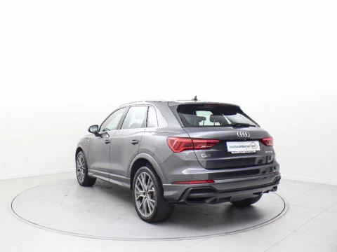 Audi Q3 1.4 45 TFSI E S TRONIC S LINE 245 5P