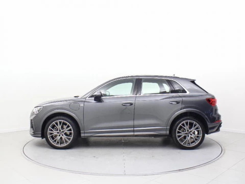 Audi Q3 1.4 45 TFSI E S TRONIC S LINE 245 5P