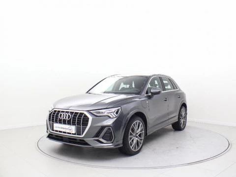 Audi Q3 1.4 45 TFSI E S TRONIC S LINE 245 5P