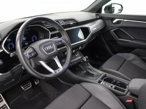 Audi Q3 1.4 45 TFSI E S TRONIC S LINE 245 5P