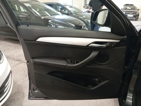 BMW X1 xDrive25e