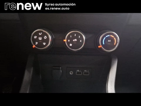 Renault Clio Evolution TCe 90 (67kw)