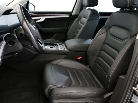 Volkswagen TOUAREG 3.0 V6 EHYBRID ELEGANCE 4WD AUT 5P