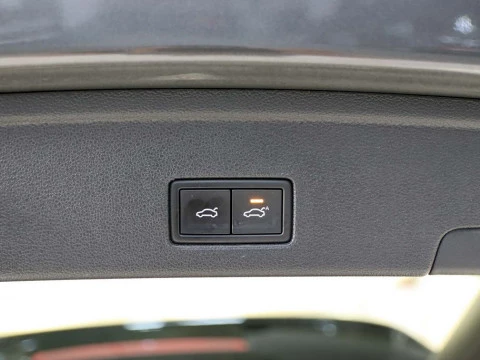 Volkswagen TOUAREG 3.0 V6 EHYBRID ELEGANCE 4WD AUT 5P