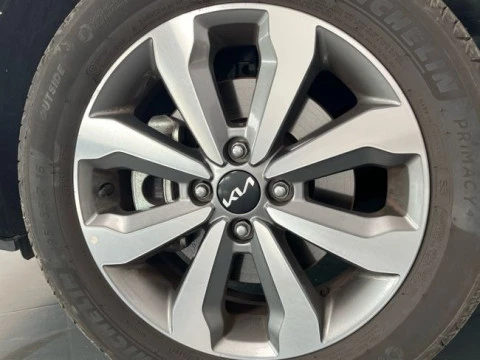 Kia Stonic 1.0 T-GDi 74kW (100CV) MHEV MT Drive