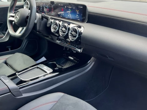 Mercedes-Benz Clase CLA  220 d Coupé