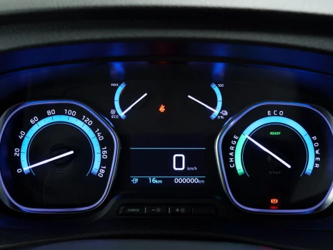 Peugeot e-Expert e-Expert 100kW Batería 50kWh Long