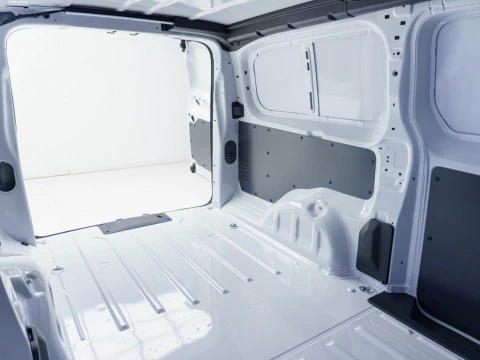 Peugeot e-Expert e-Expert 100kW Batería 50kWh Long