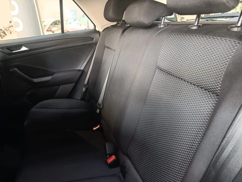 Volkswagen T-Roc Advance 1.0 TSI 81kW (110CV)