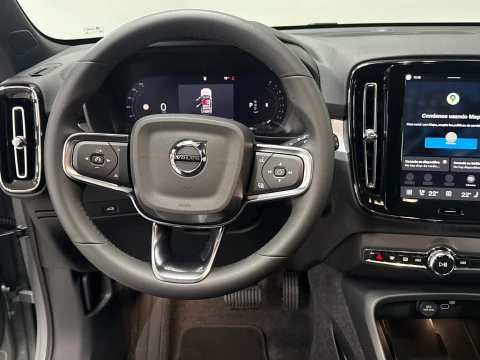 Volvo XC40 XC40 B3 PLUS BLACK EDITION