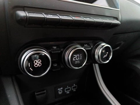 Renault Captur TECHNO TCE 103 KW (140CV) GPF MILD HYBRID