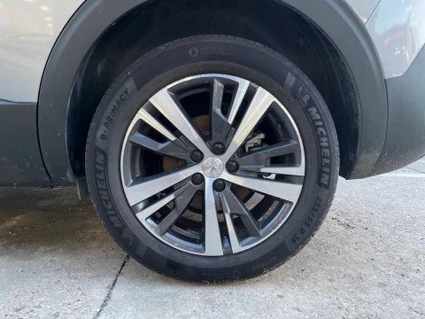 Peugeot 5008 1.5 BlueHDi 96kW S&S Allure Pack EAT8